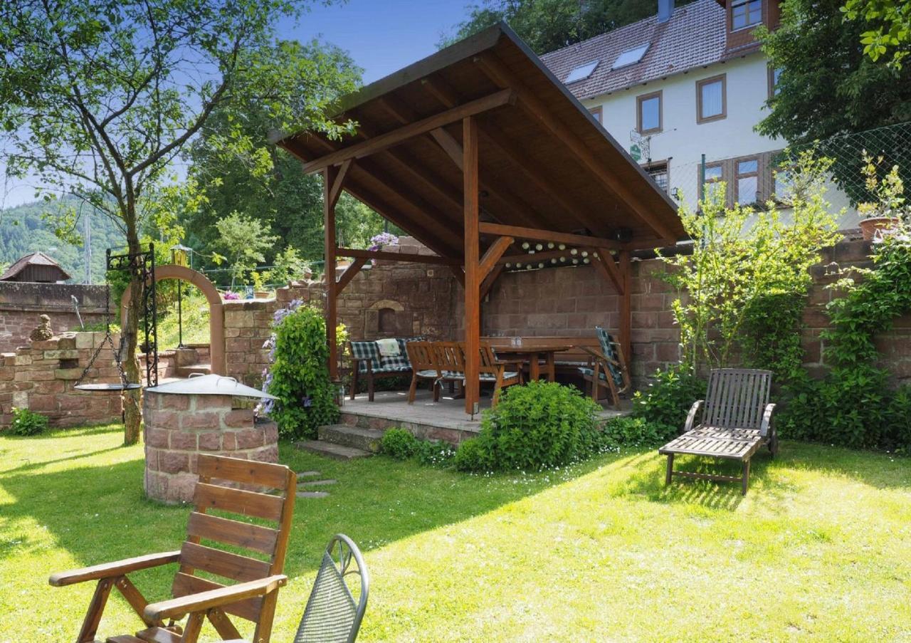 Gaestehaus Martin Gamburg Ngoại thất bức ảnh