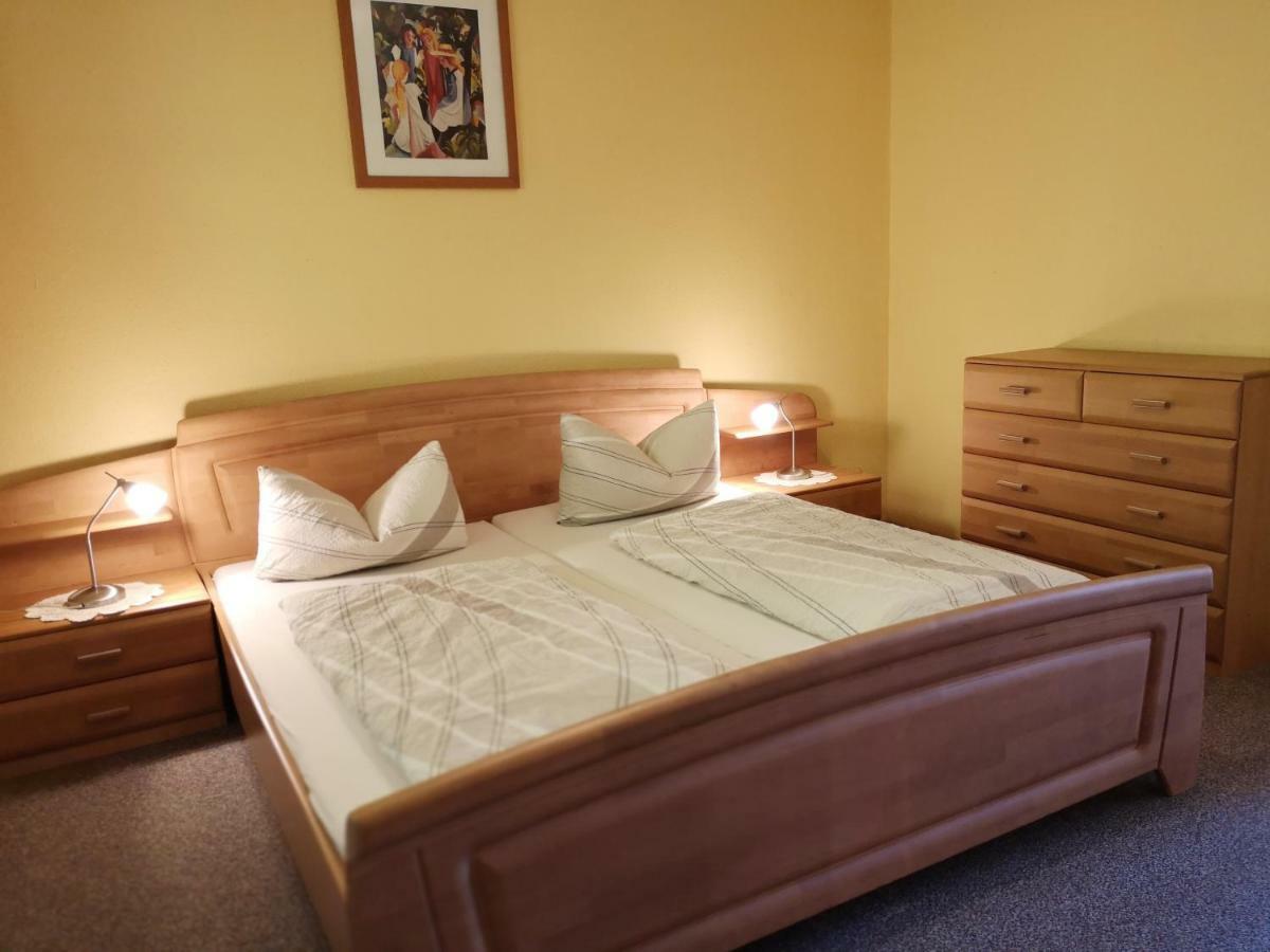 Gaestehaus Martin Gamburg Ngoại thất bức ảnh